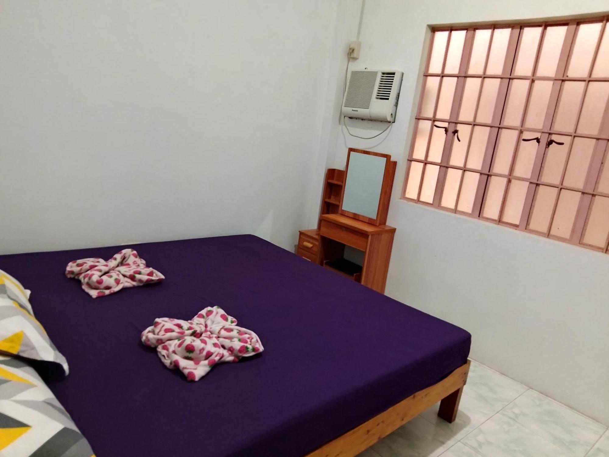 Ferienwohnung Estrelle Orange House - Backpackers Hub Puerto Princesa Exterior foto
