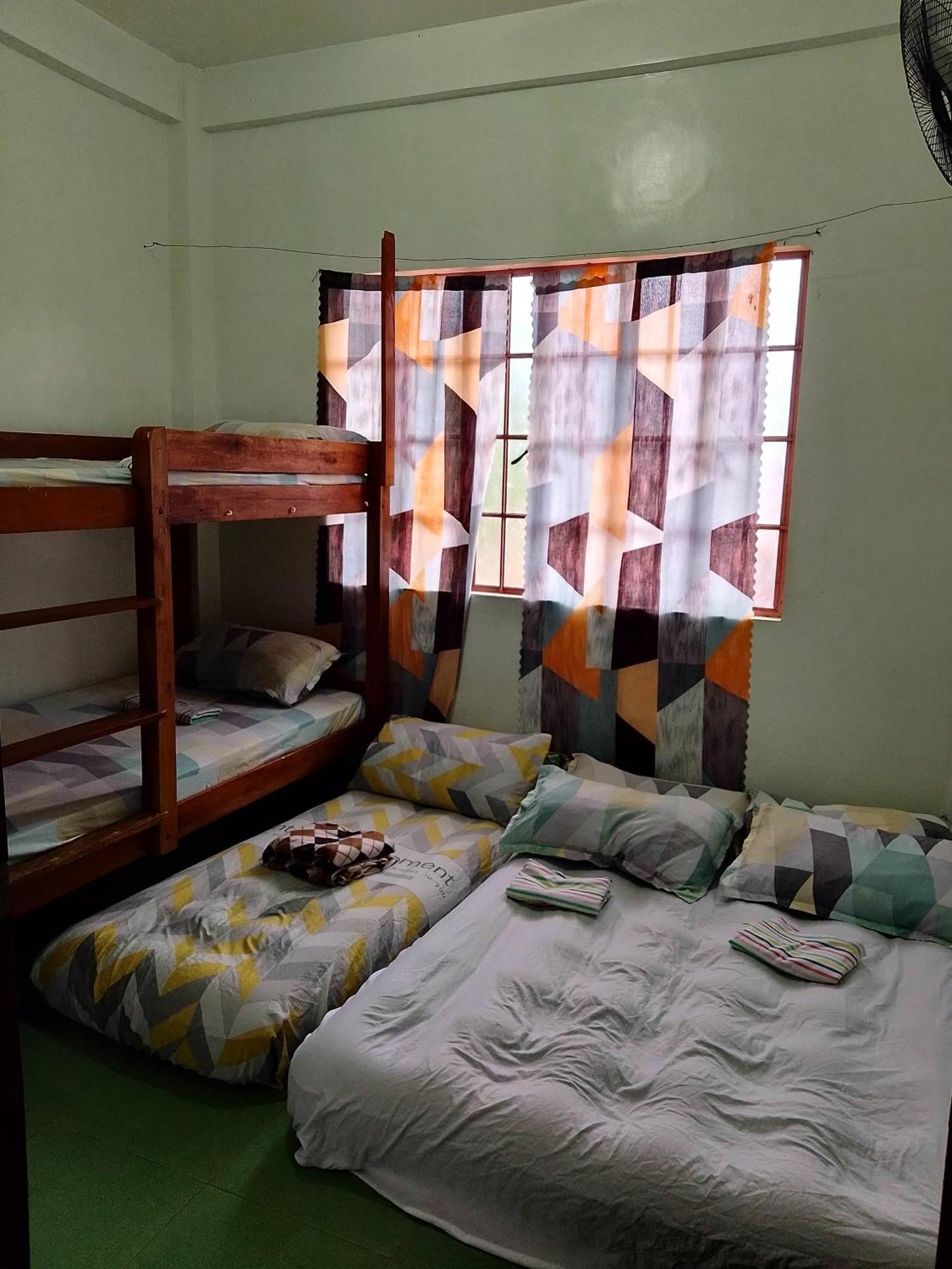 Ferienwohnung Estrelle Orange House - Backpackers Hub Puerto Princesa Exterior foto